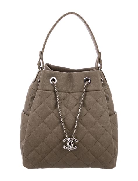 chanel cruise bucket bag 2018